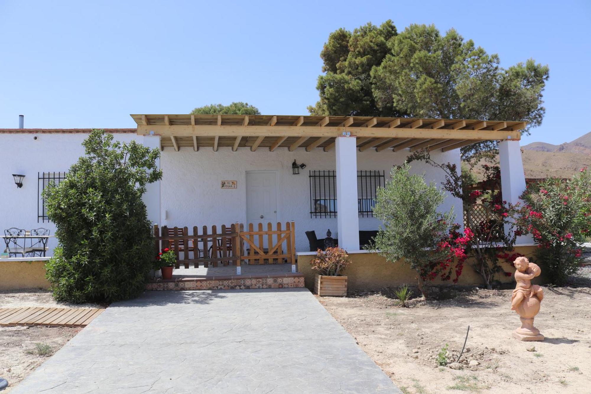 Cortijo Pinar 2 *